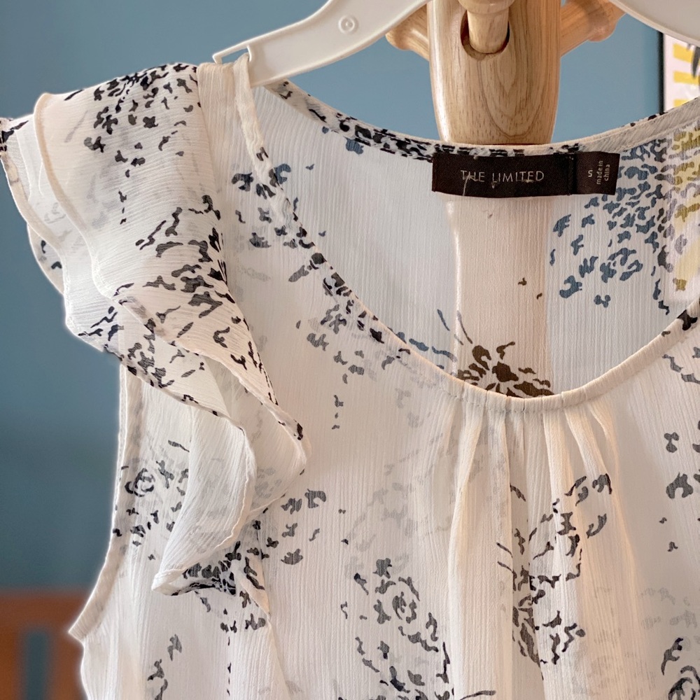 The Limited Butterfly Sheer Sleeveless Blouse Size Small